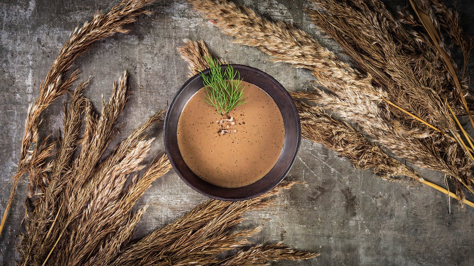 Honig-Senfdressing mit Kräutern und geröstetem Knoblauch Senföl ... Honig-Senfdressing mit Kräutern und geröstetem Knoblauch Senföl ...