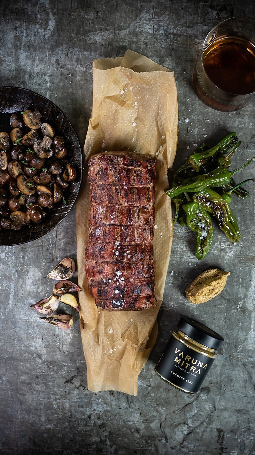 Kräuter Senf mit Schmorbraten, Champions und grünen Jalapeños