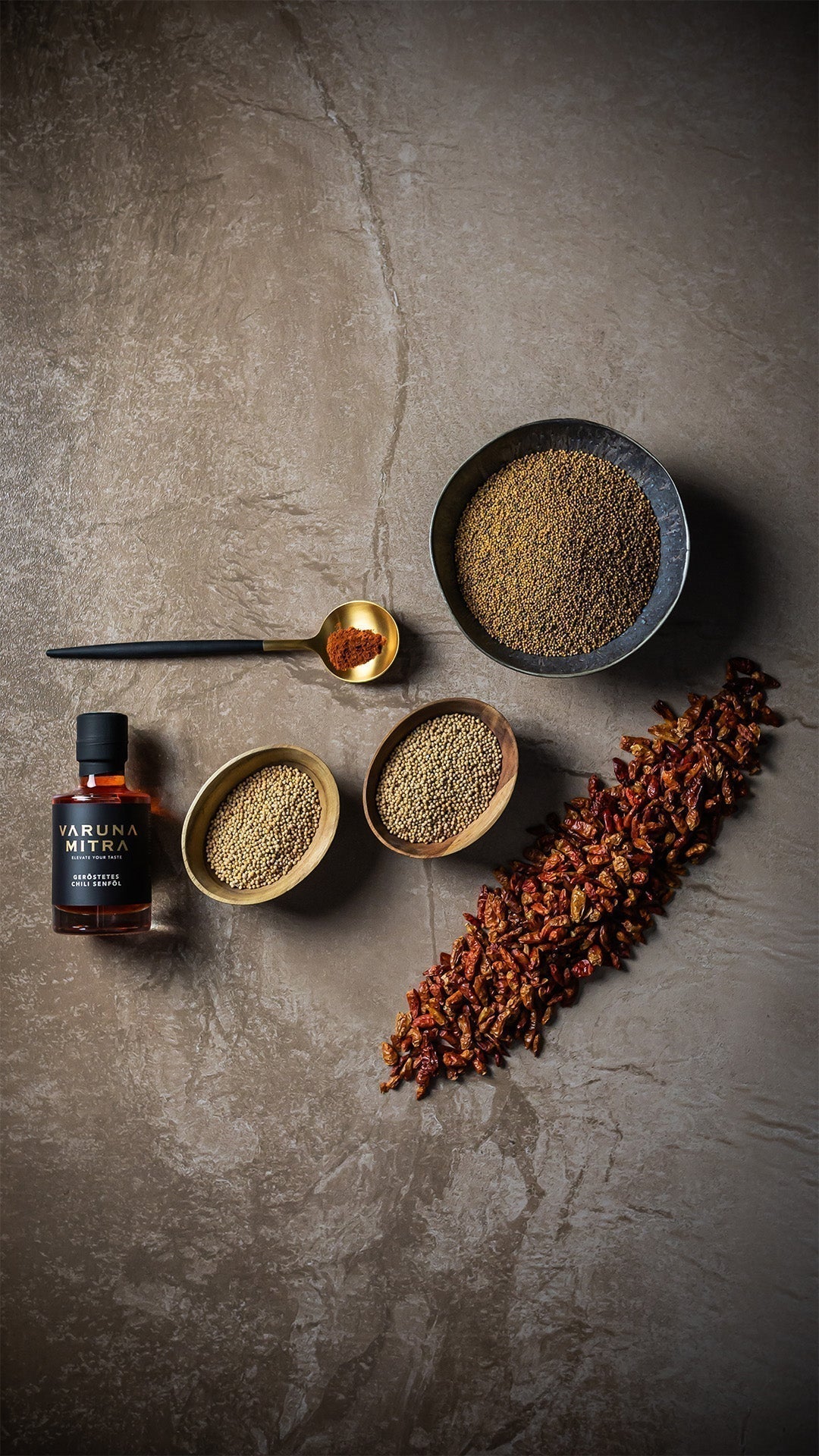 Kaltgepresstes Senföl von Varuna Mitra – Schärfe, Geschmack & Herstellung