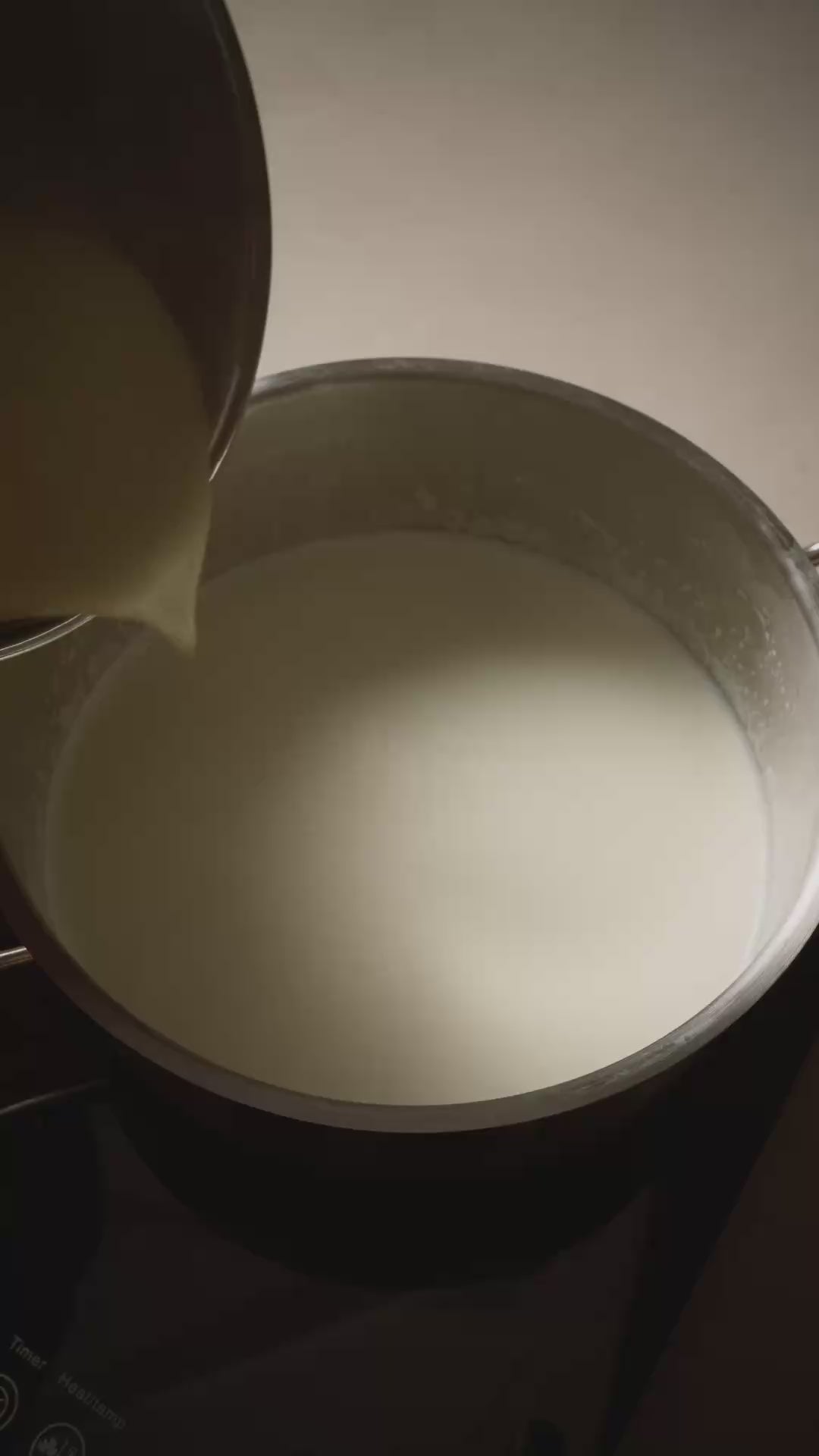 Chocolate Crémeux Rezept mit Kaffeeöl, das temperieren der Crème Anglaise.