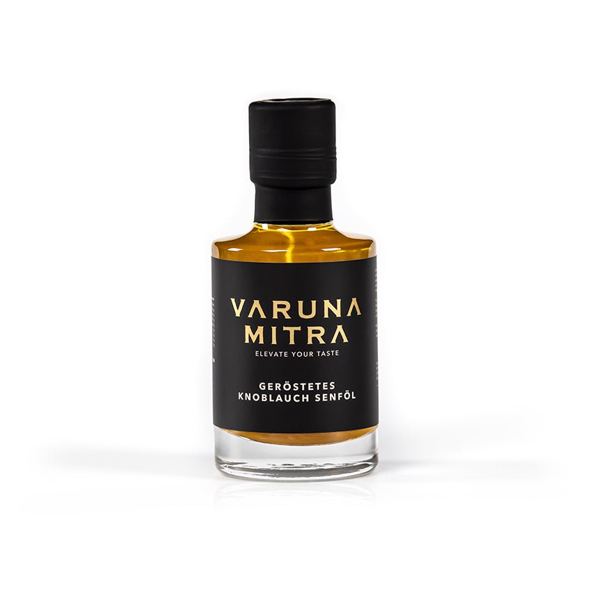 Varuna Mitra Knoblauch Oel Flasche Produktfoto auf weiß